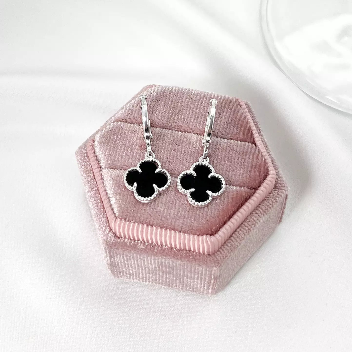 Argolinhas Trevo Preto