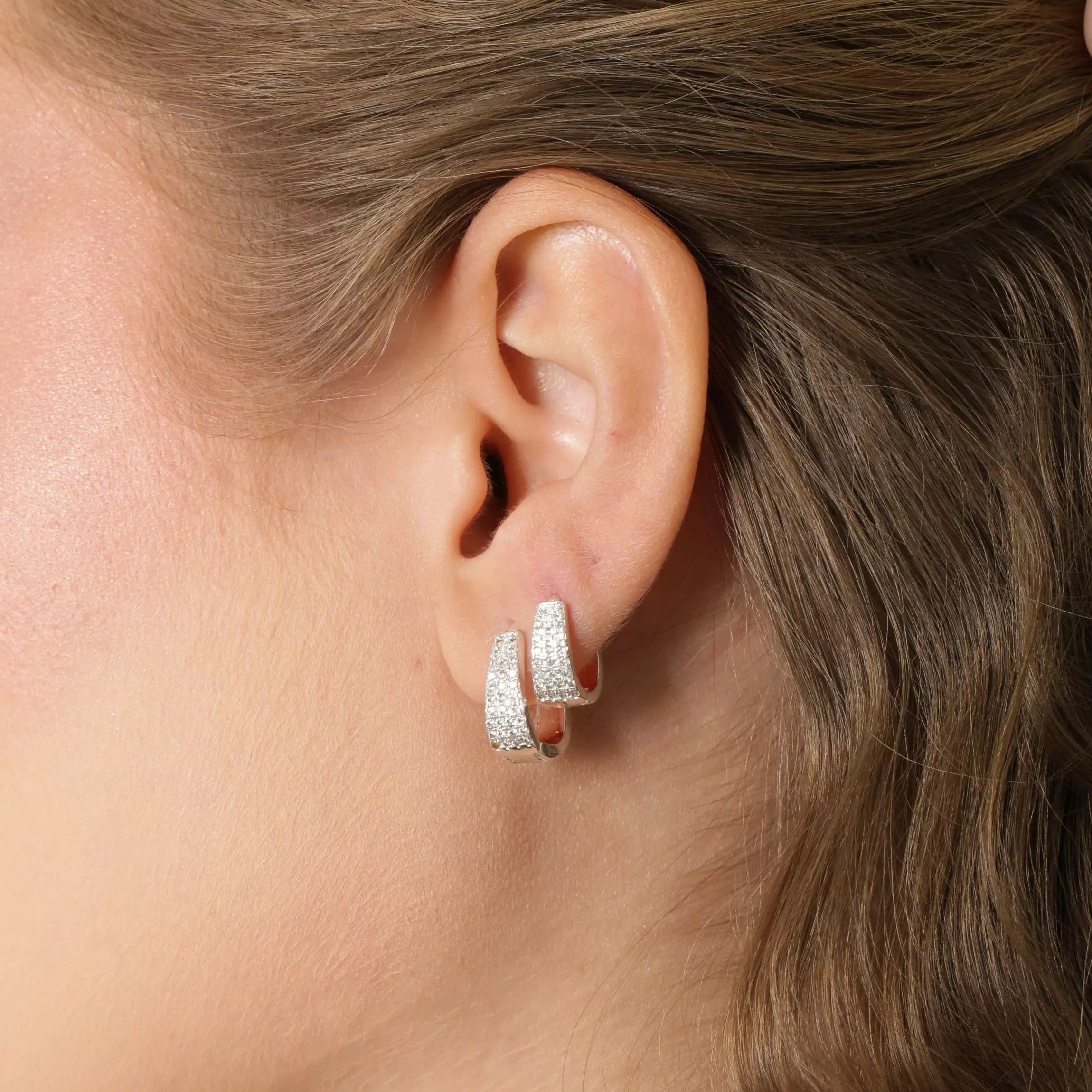 Argolas Cravejadas Julia