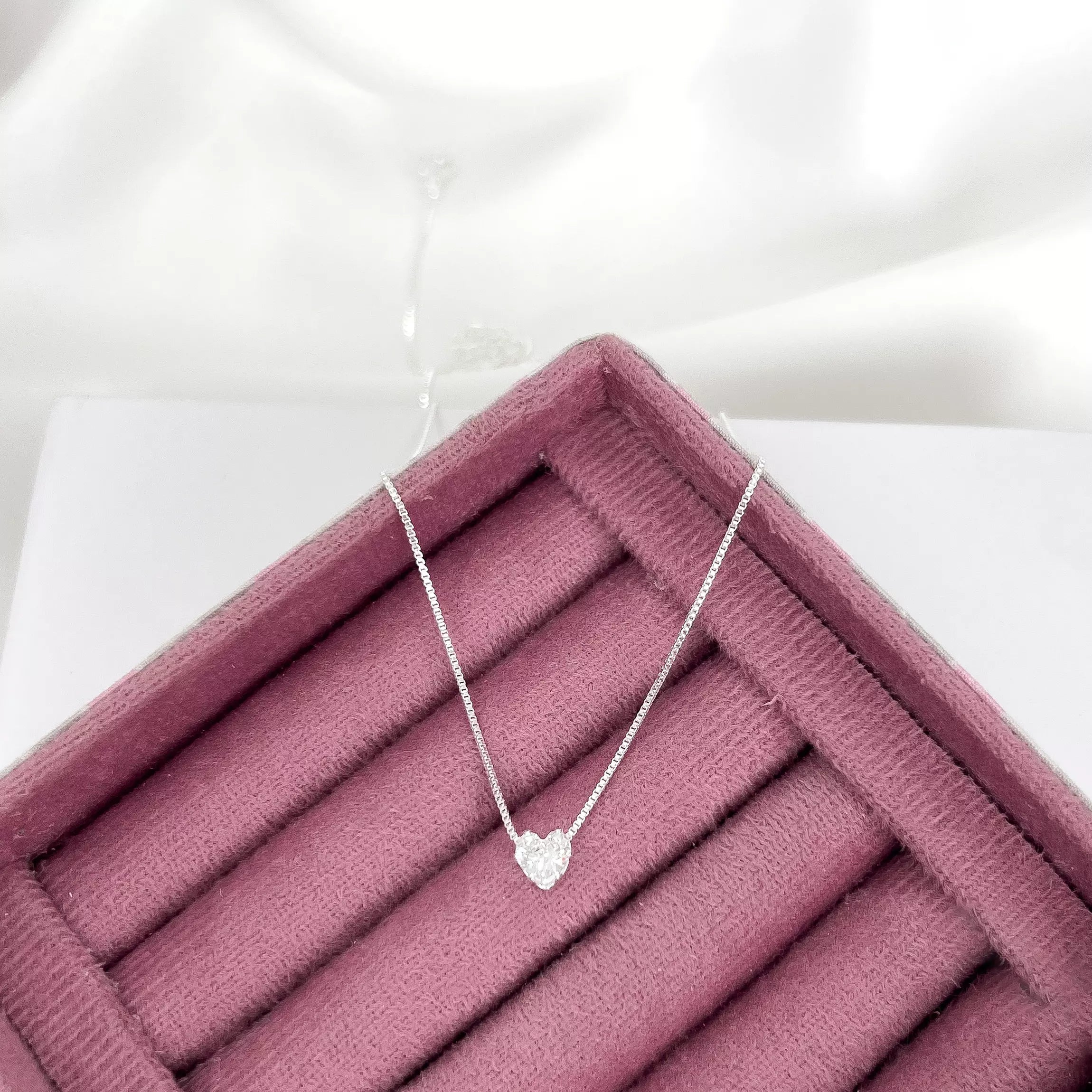 Colar Ponto de Luz Mini Coração